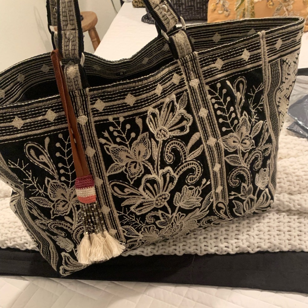 Johnny Was tote embroidered